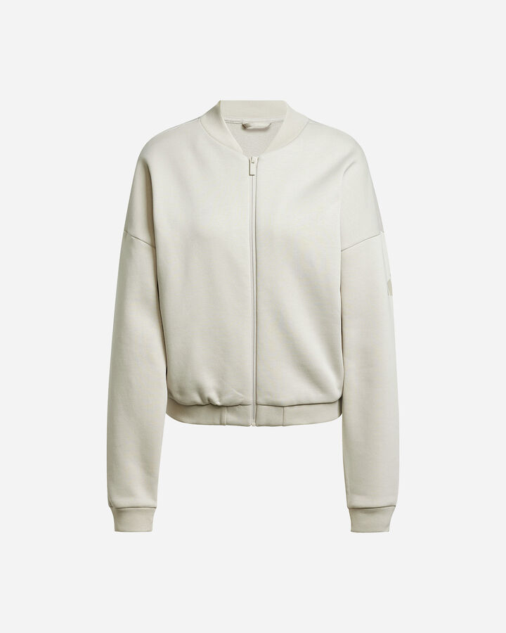 ESSENTIAL W